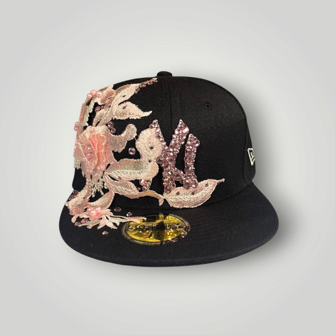 cap black & pink